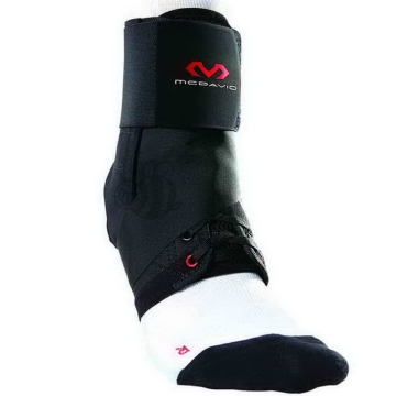small-McDavid-Brace-195-Enkelbrace-met-Figuur-6-Straps-Black-1